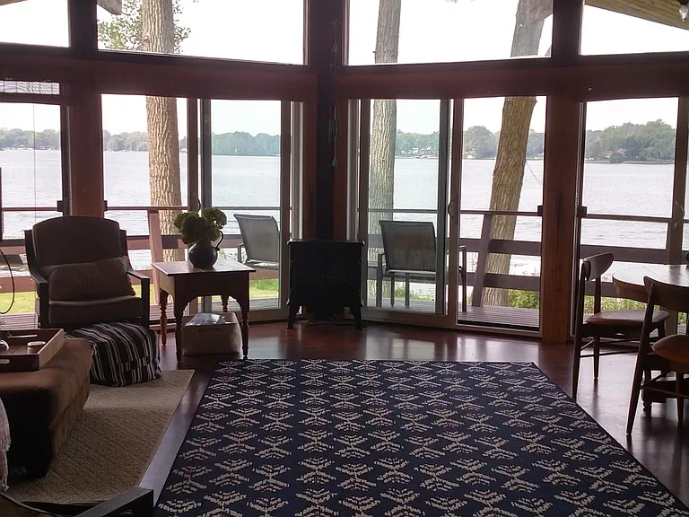 Open Concept LR/Kitchen/Dining