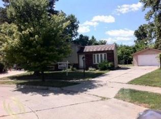 28776 Zellmer St, Romulus, MI 48174