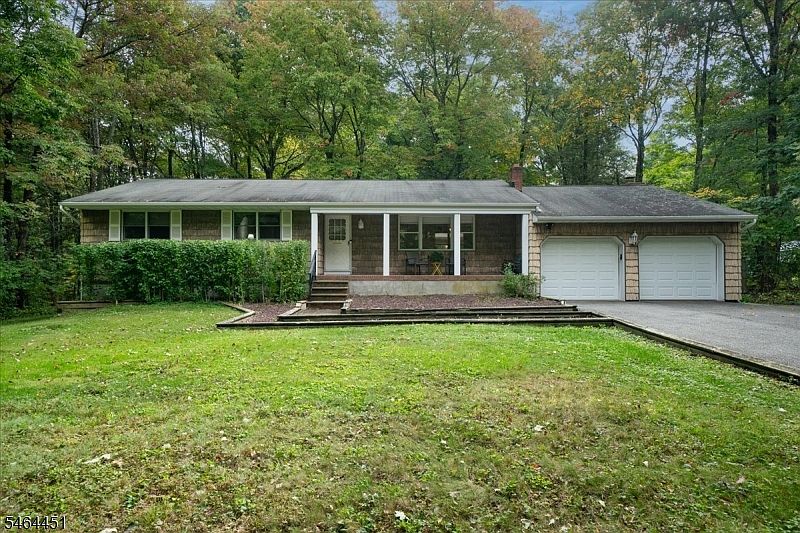 1st image of 222 Ridge Rd
