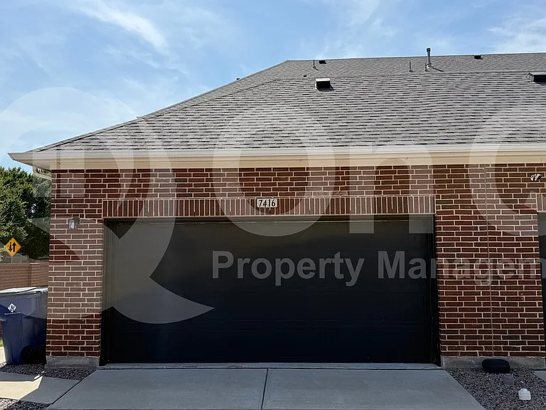 7416 Atlas Dr — Photo 24