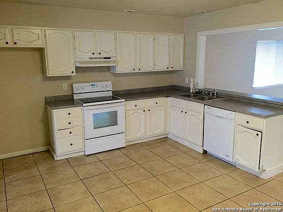 3rd image of 7214 Still Brook Dr