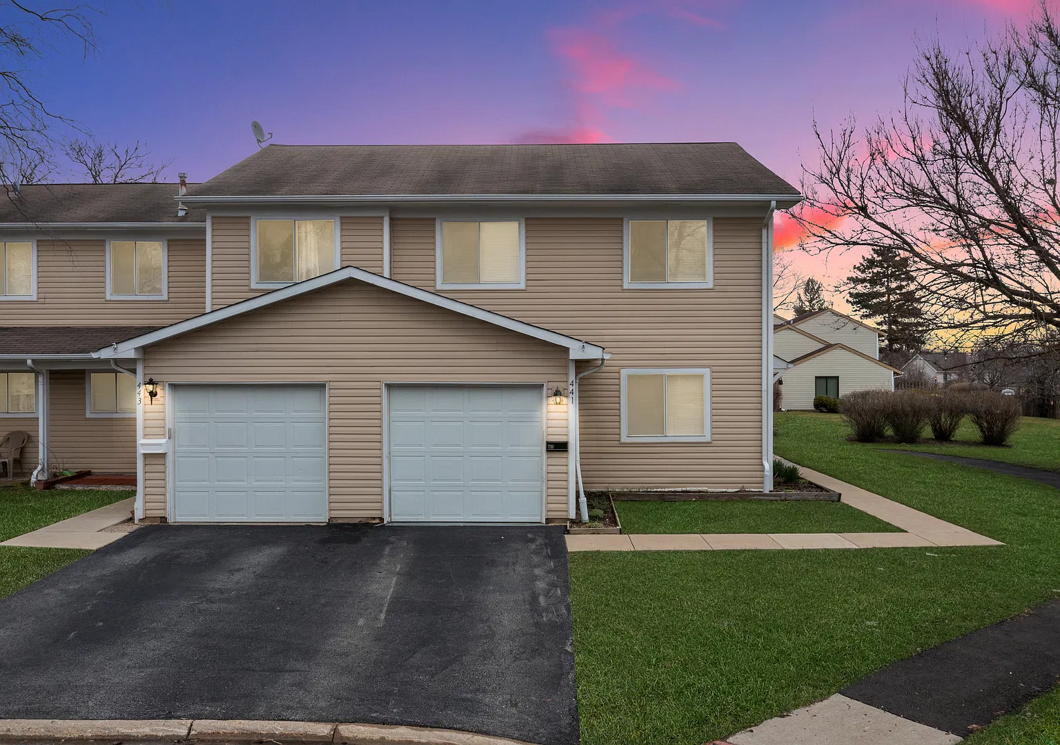 3 bed, 1.5 bath, 1270 sqft, $2,500 — Photo 1