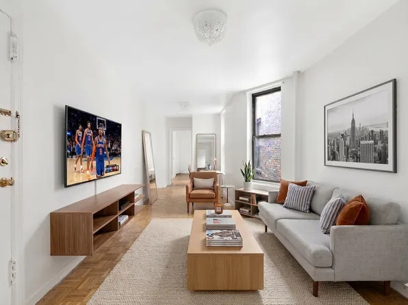 325 East 89th Street image 1 of 6