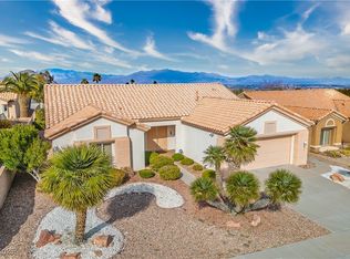 10132 Crescent Creek Dr, Las Vegas, NV 89134