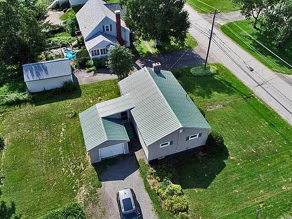 2nd image of 9 Pearce Avenue