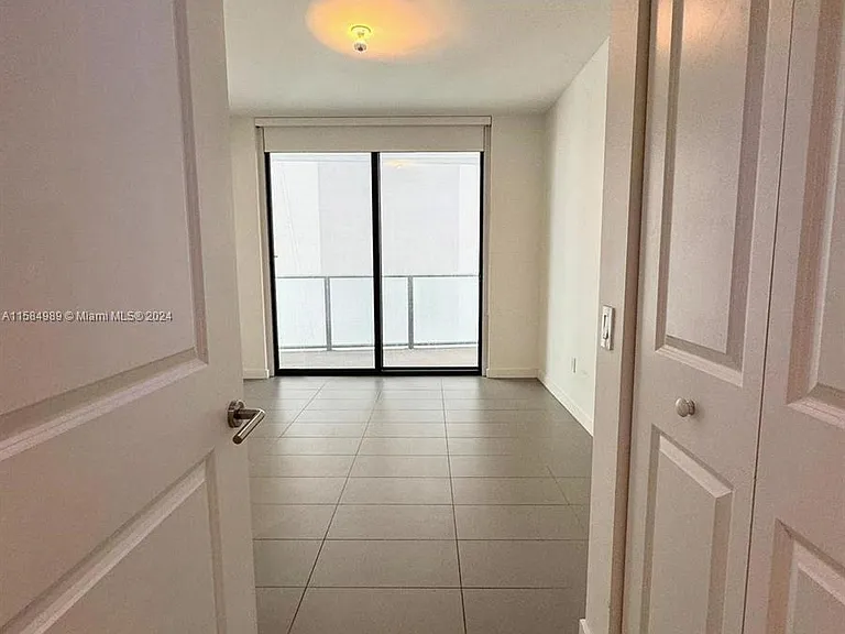 1600 NE 1st Ave #2719 — Photo 9