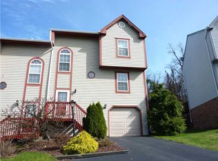 131 Villa Dr, Pittsburgh, PA