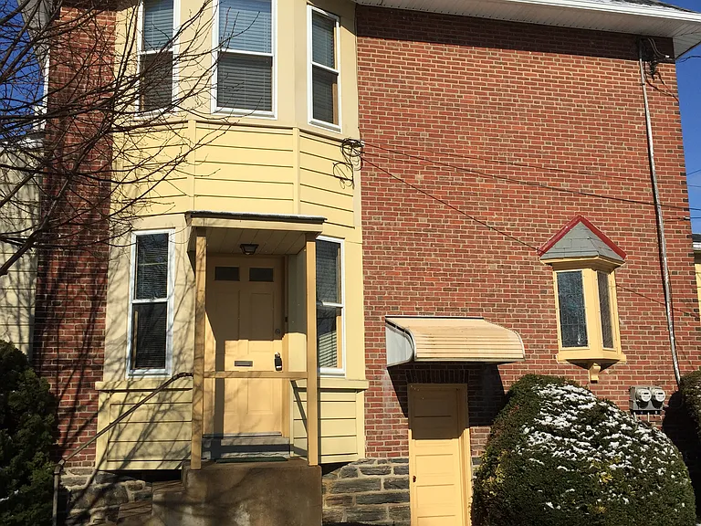 600 Darby Rd #2 — Photo 1