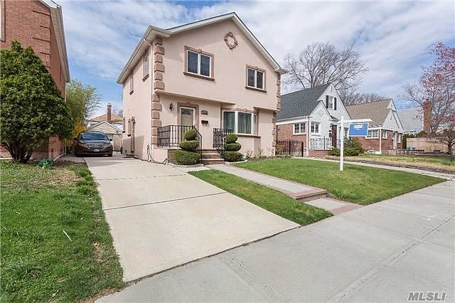 2nd image of 5316 201st St