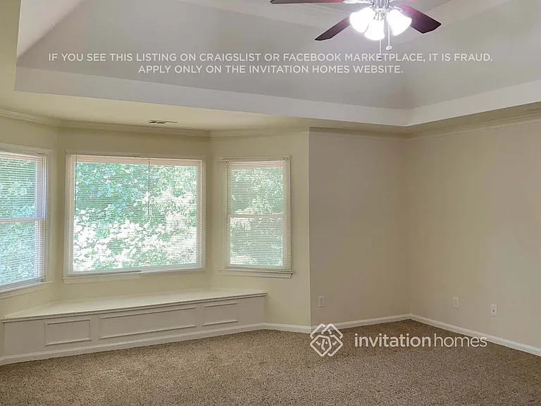 1942 Tristan Dr SE — Photo 13