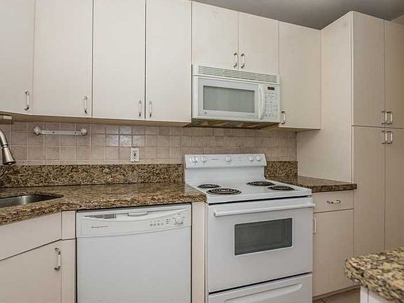 4th image of 6715 N Kendall Dr APT 713