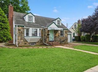 1790 Aaron Ave, East Meadow, NY 11554