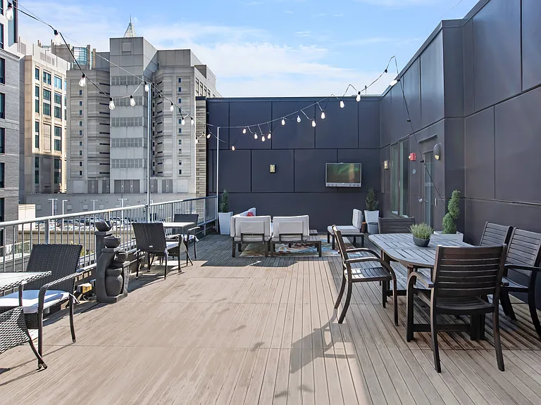 The L Apartments — Photo 13
