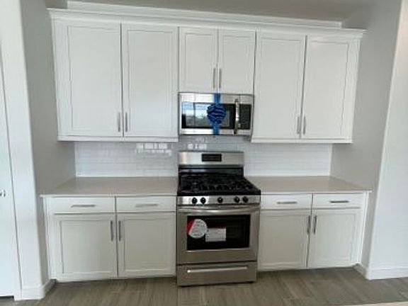 3rd image of 12541 W Calle De Sol
