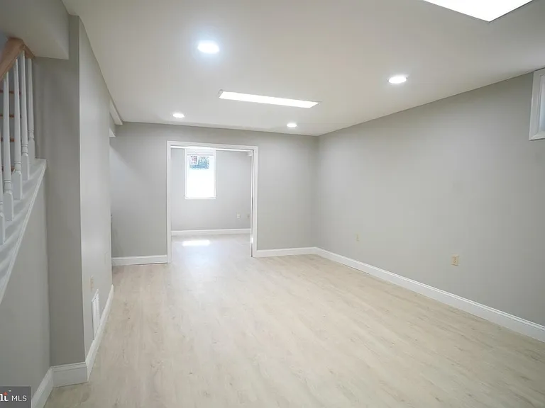 10322 Dunn Meadow Rd — Photo 42