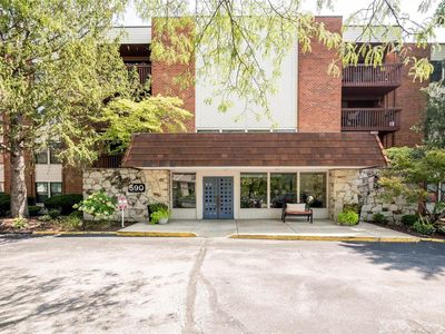 590 Sarah Ln APT 304, Saint Louis, MO, 63141