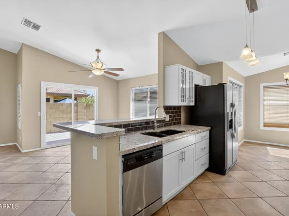 4165 W PARK Avenue, Chandler, AZ 85226