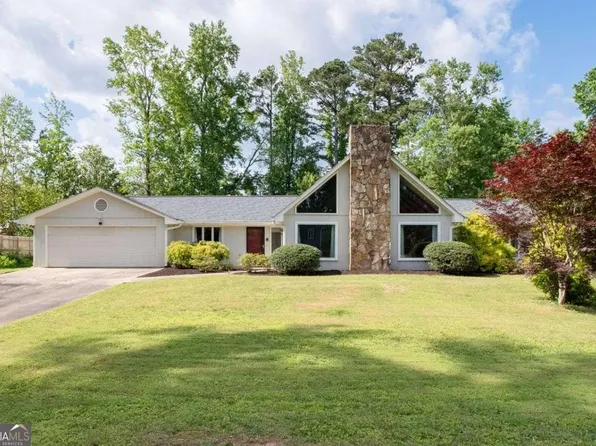 297 Northgate Trce, Roswell, GA 30075