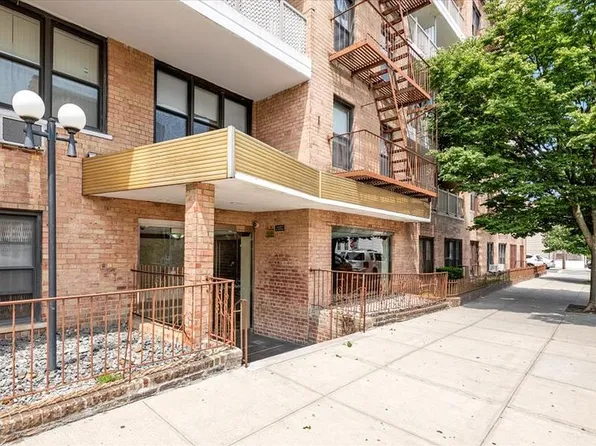 611 Banner Ave APT 3E, Brooklyn, NY 11235