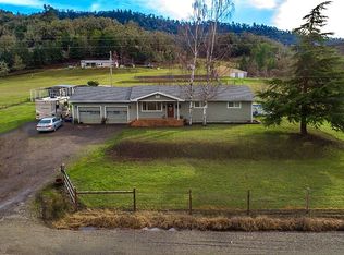 4006 Happy Valley Rd, Roseburg, OR 97471