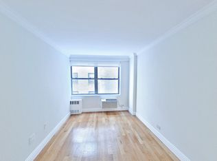 210 W 89th St APT 6C, New York, NY 10024