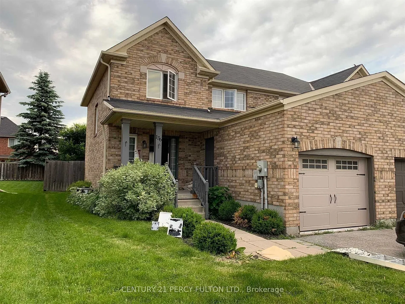 3 bed, $2,900 — Photo 1