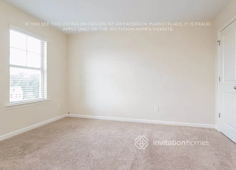 2146 Villa Spring Ter — Photo 10