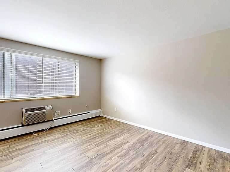 Carousel Apartments — Photo 17