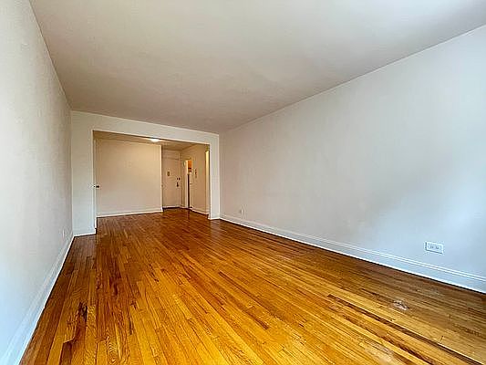 5th image of 141-10 82nd Dr #431