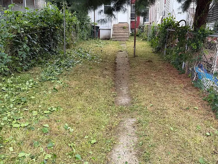 420 Valley Rd — Photo 16