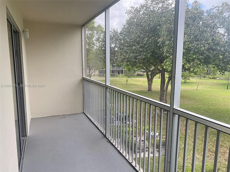 800 SW 131st Ave #311F — Photo 18