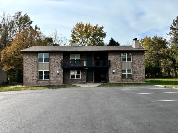 205 Lakewood Ct #5, O'Fallon, IL 62269