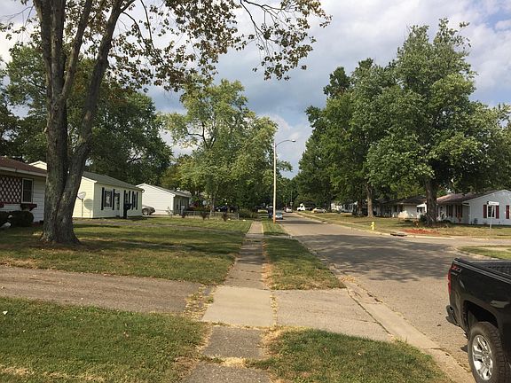 2nd image of 655 Gilmore Dr