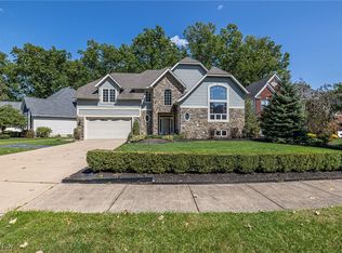 4255 Saint Francis Ct, Avon, OH 44011