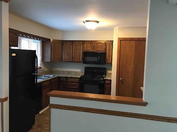 5th image of 18453 Clyde Rd