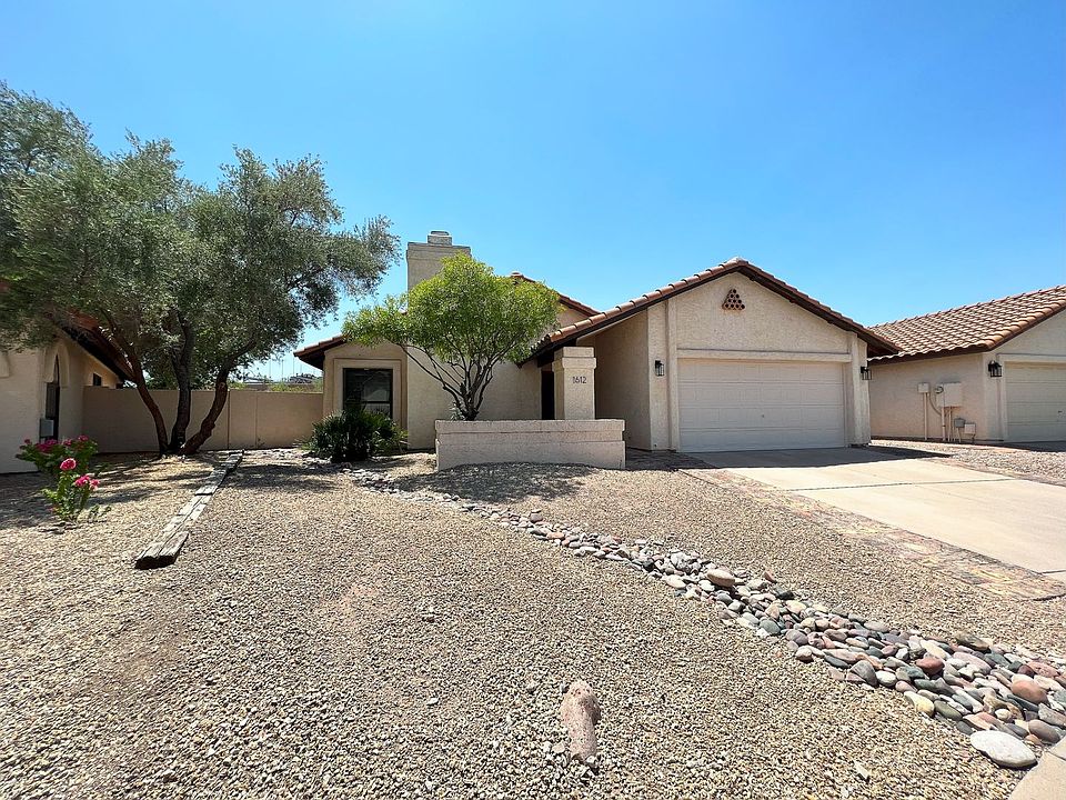 1st image of 1612 N El Camino Dr