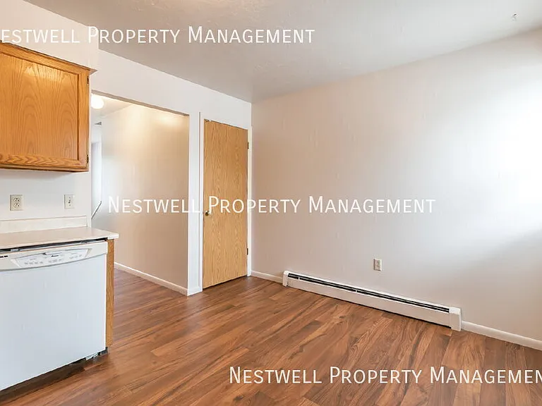 1162 N 200 W #6 — Photo 3