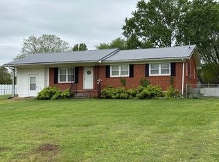 211 Old Huntsville Rd, Fayetteville, TN 37334