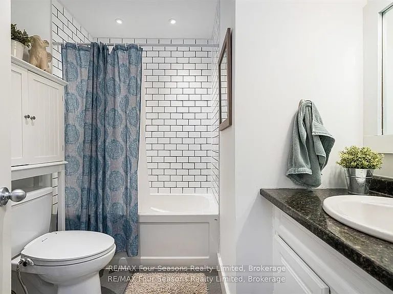 5 Dawson Dr #326 — Photo 19