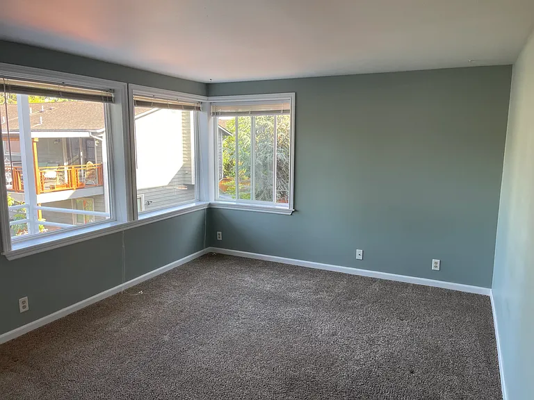 8710 Many NW #5 — Photo 4