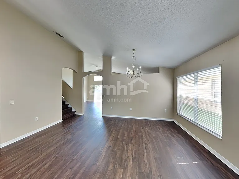 145 Rose Hill Trl — Photo 5