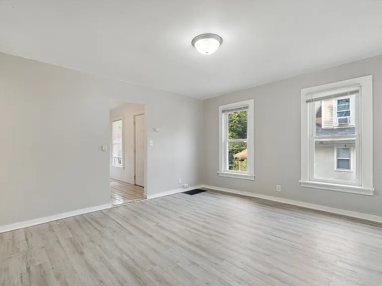 1302 Ogden Ave — Photo 9