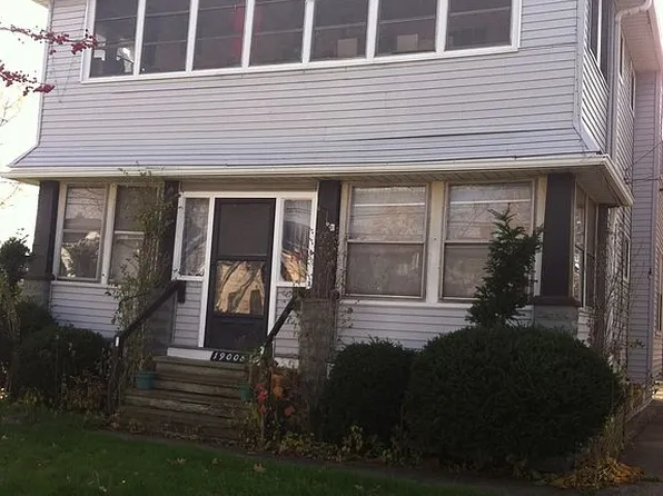 19008 Shawnee Ave, Cleveland, OH 44119