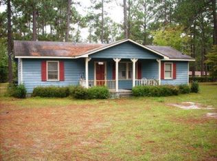 162 Durden Dr, Swainsboro, GA 30401