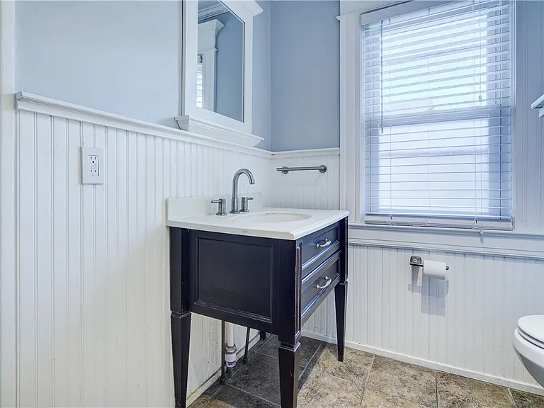 31 Birch Cres — Photo 37