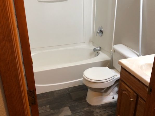 1017 N Summit Ave #3