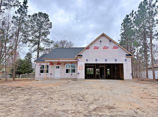 51 Montana Ln, Spring Lake, NC 28390