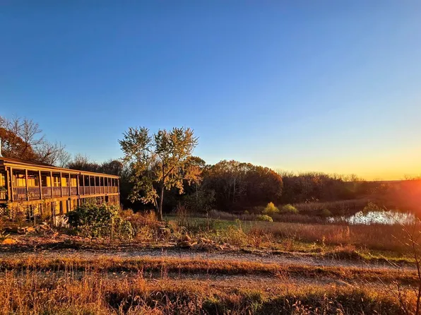 2140 Phillips Rd, Perry, KS 66073