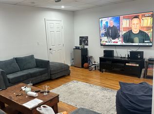 34 Fleet St #1, Boston, MA 02113