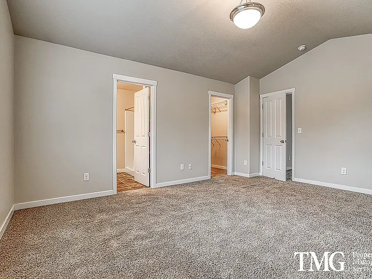 7115 NE 62nd St — Photo 12
